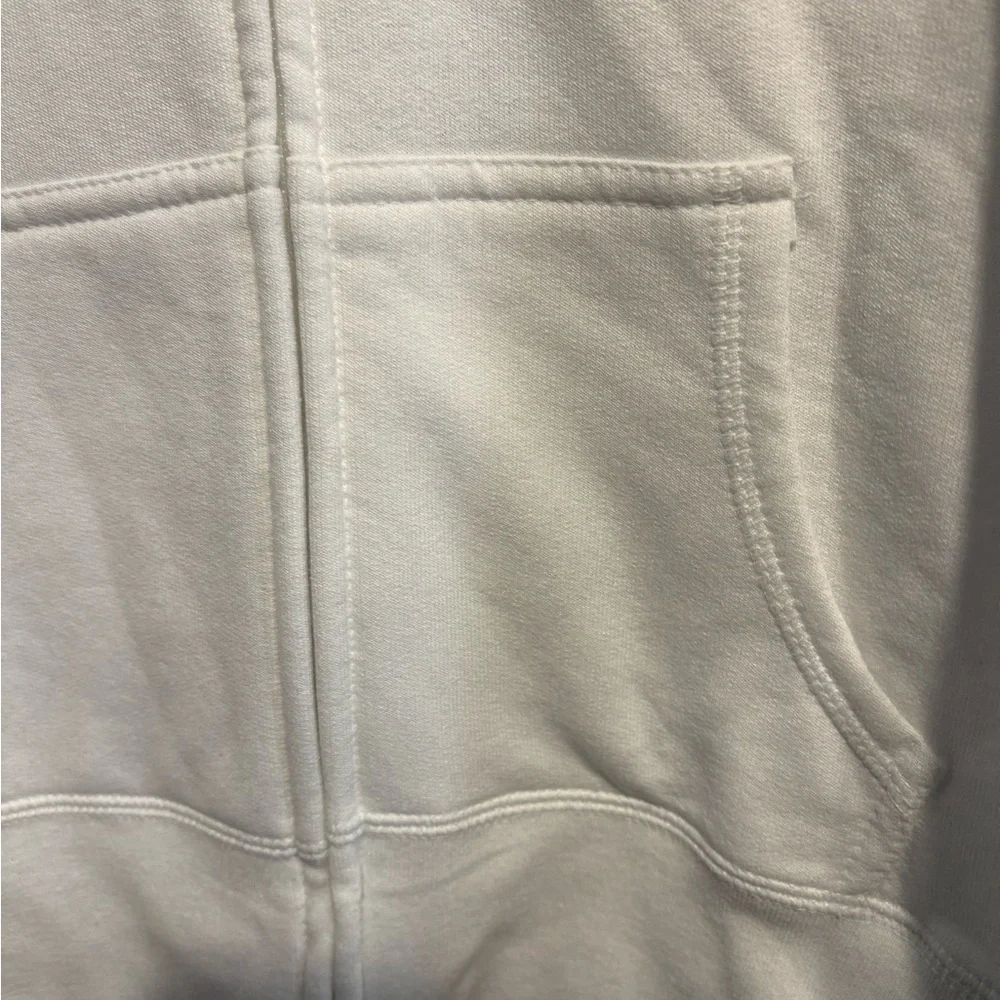 Hanes Women's White Zip-Up Hoodie Small - Picture 4 of 5